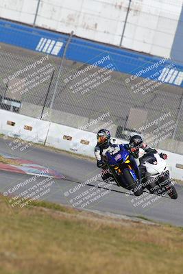 media/Nov-26-2022-Fastrack Riders (Sat) [[b001e85eef]]/Level 3/Session 3 Outside Turn 9/